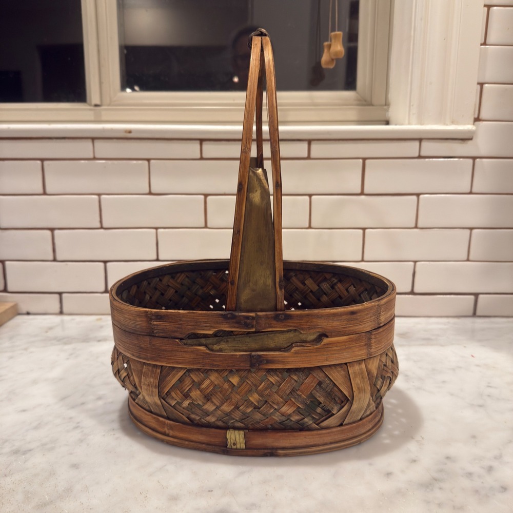 Vintage Woven Bamboo Basket with Handle Rustic Farmhouse Home‎ Decor